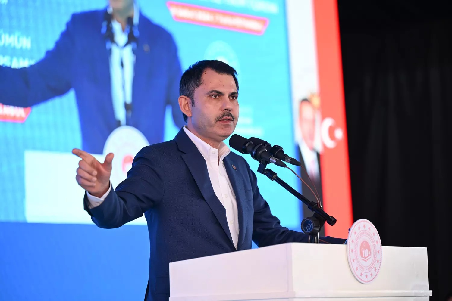 "Raylı sistemi 5 yılda 2 katına çıkaracağız"