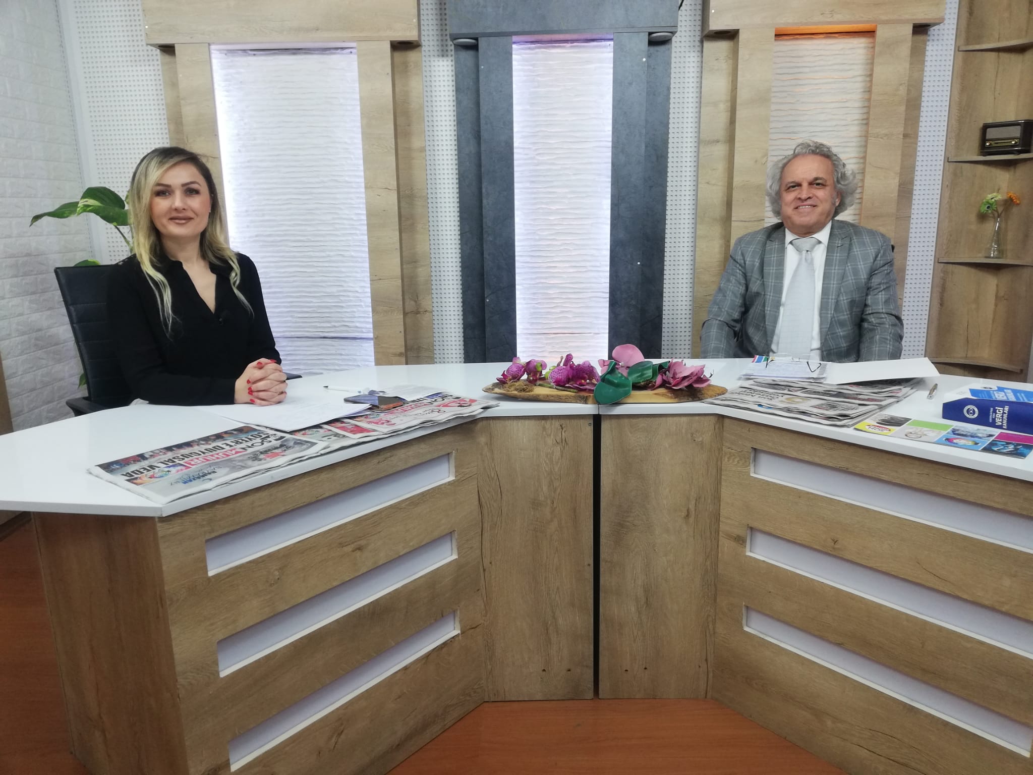 Yeminli Mali Müşavir Yusuf Özer, Son Mühür TV’de yayınlanan Sıcak Bakış programında Ayşegül Koç’un sorularını yanıtladı
