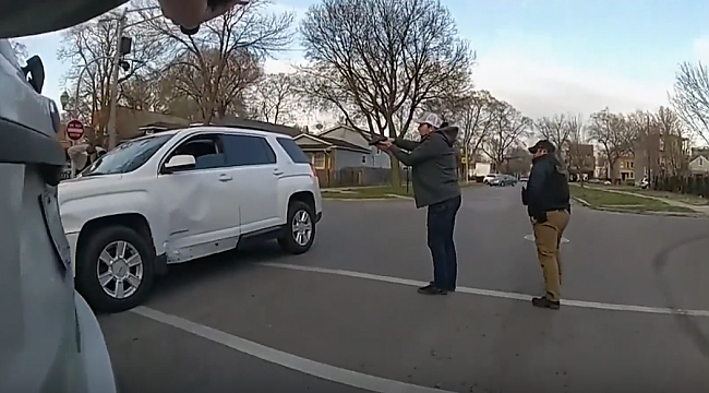 Polisler, 41 saniyede 96 kurşun sıktı