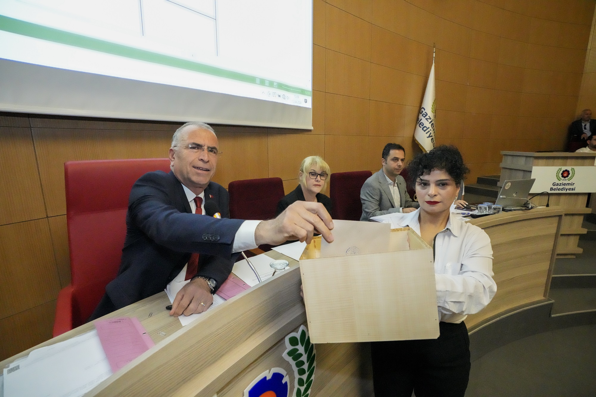 Gaziemir Belediyesi Meclis Toplantısı (4)