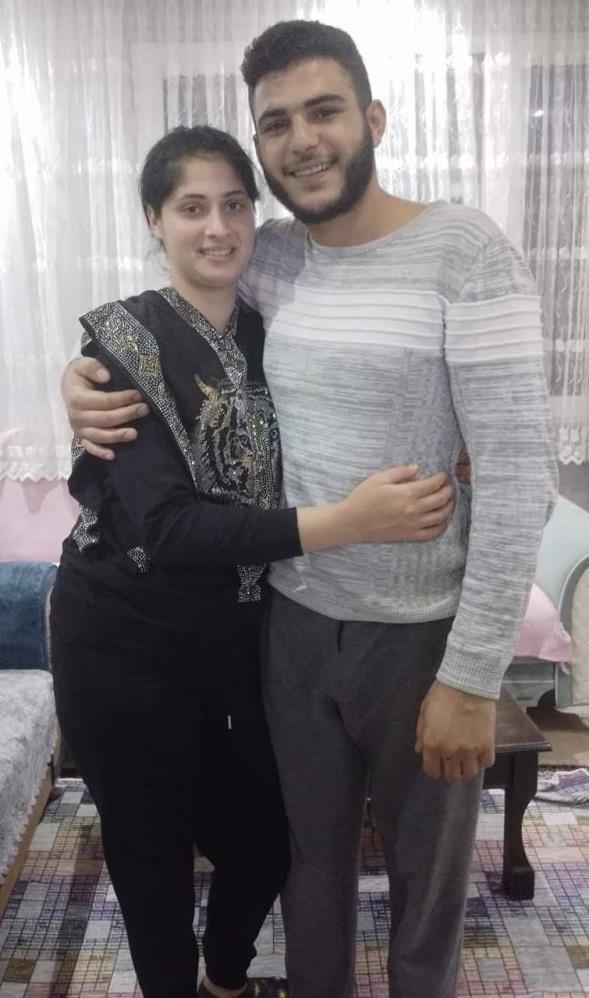 Hamza Demirkıran (24) ve eşi Buse Demirkıran