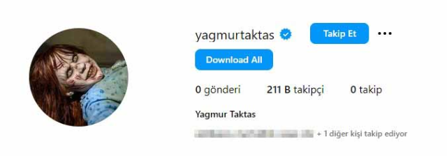 Yağmur Tektaş Chucky Paylaşımı