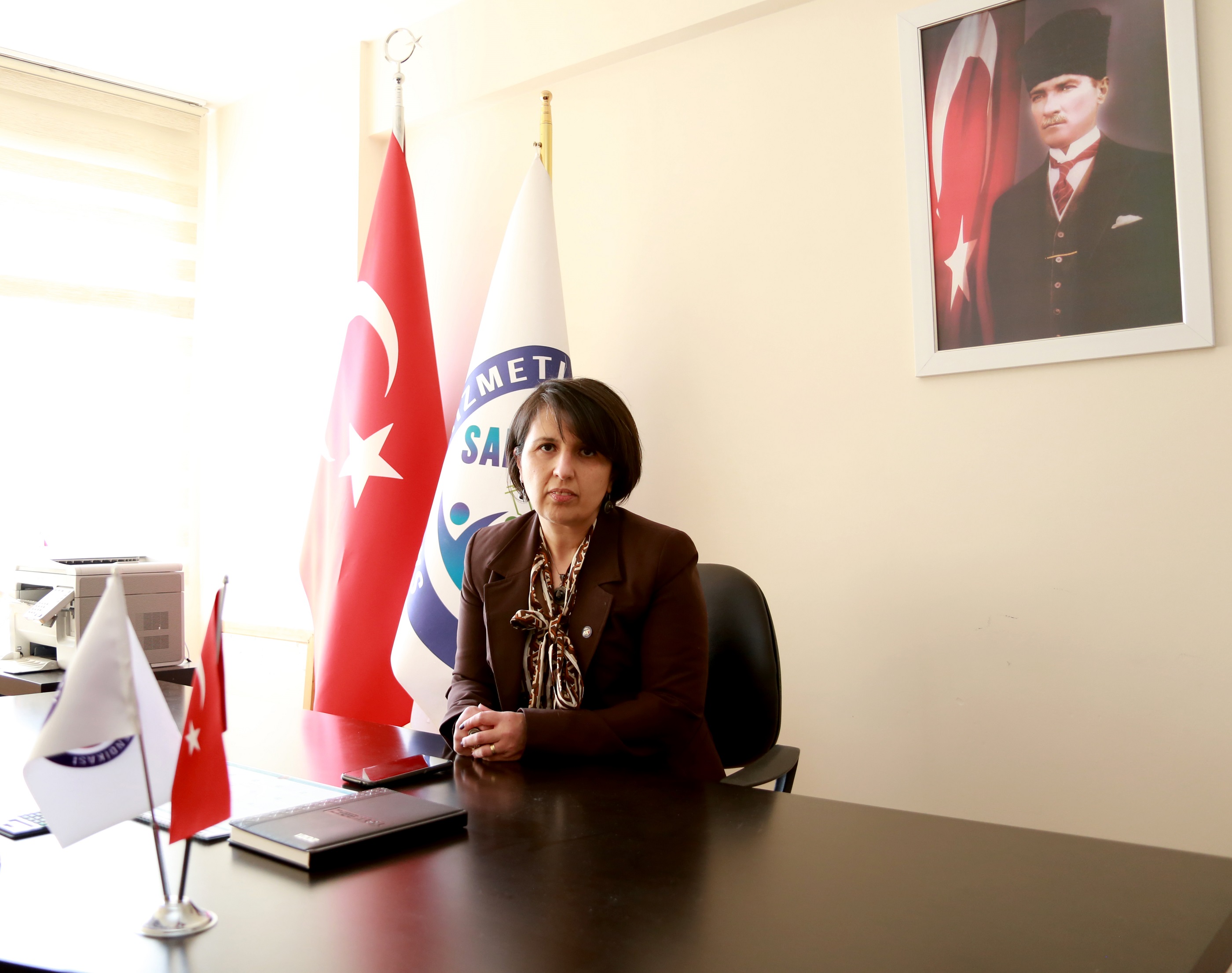 SAHİM-SEN Başkanı Özlem Akarken