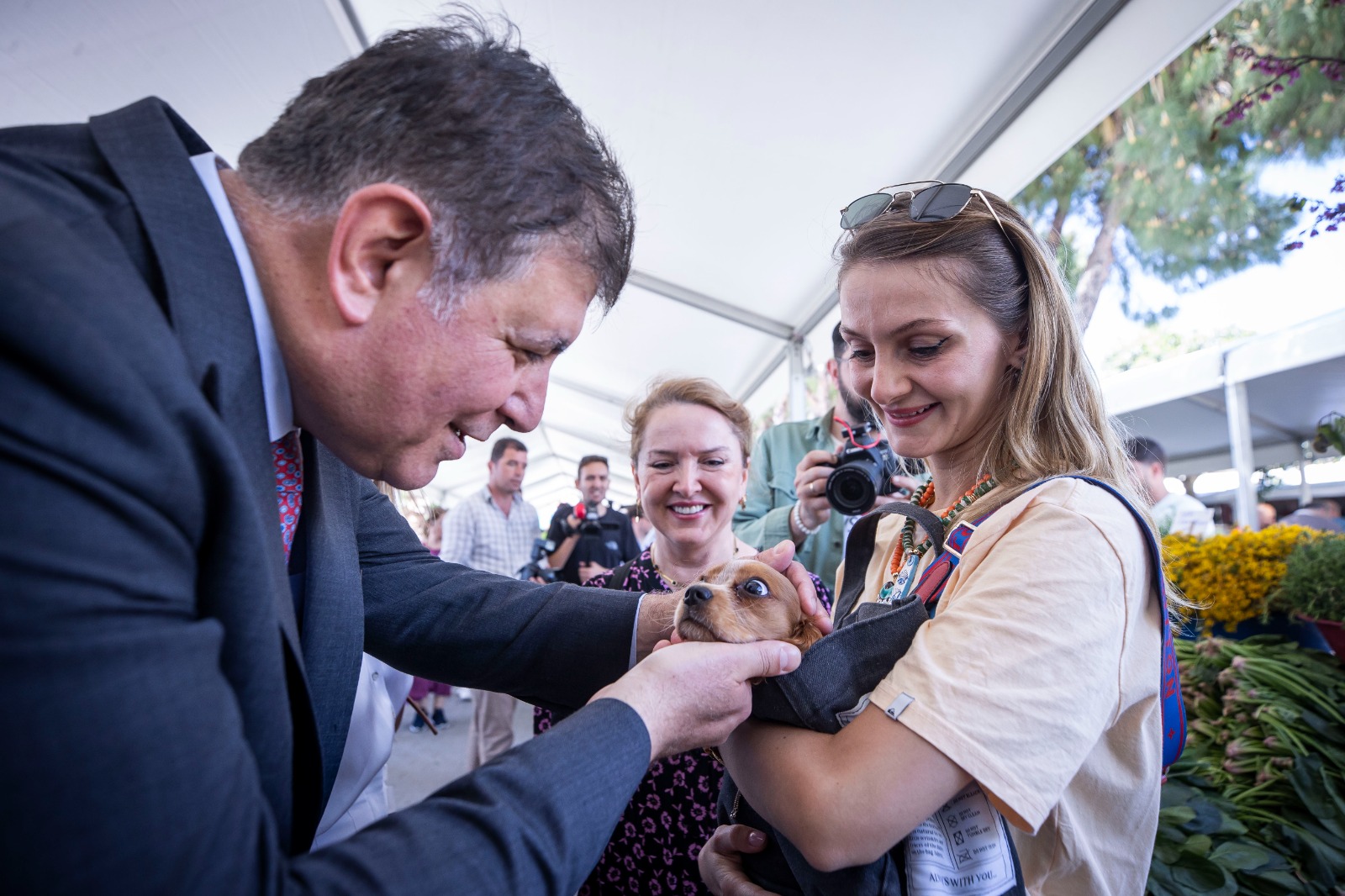 Sokaktaki canlar için toplandılar