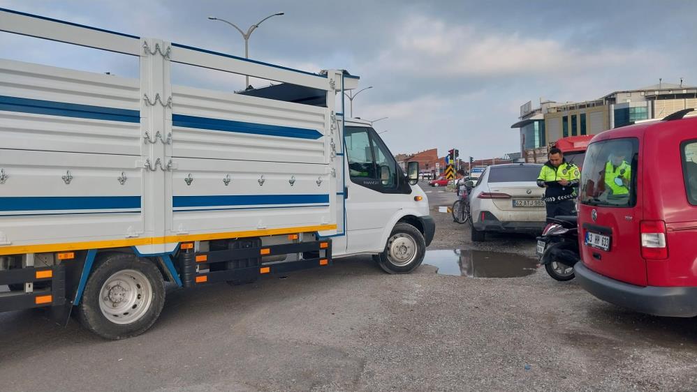 Kütahya yolu'nda kazada motosiklet sürücüsü yaralandı!