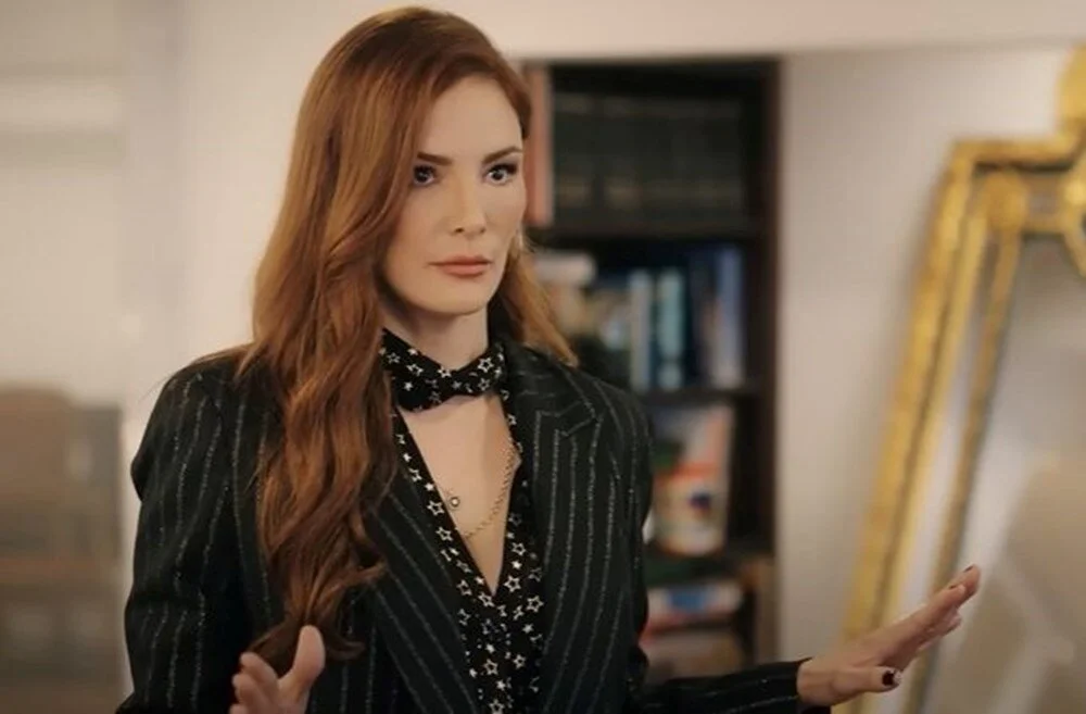 mine tugay yalı çapkını