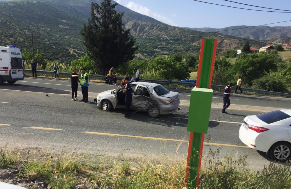 İhbar üzerine bölgeye itfaiye, jandarma, polis ve sağlık ekipleri sevk edildi.