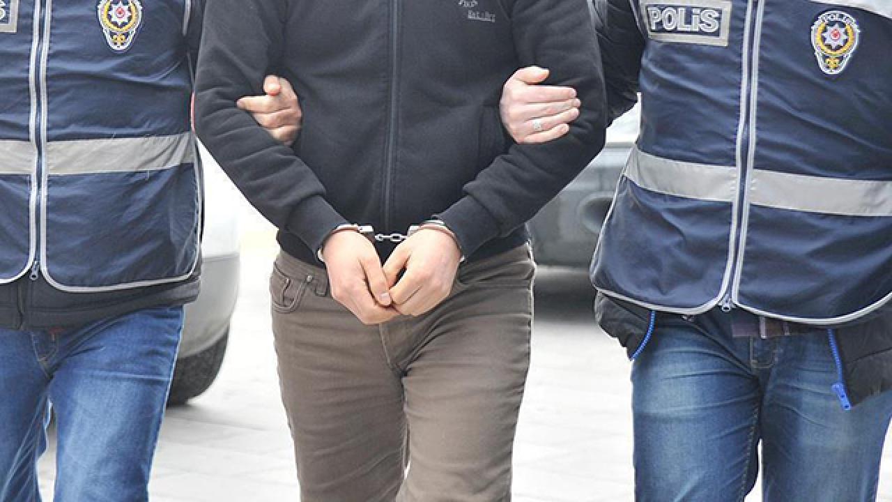 Ankara'da 4 polis memuru gözaltına alındı