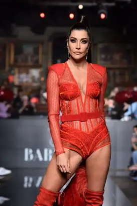 Başarılı mankenlik kariyeri