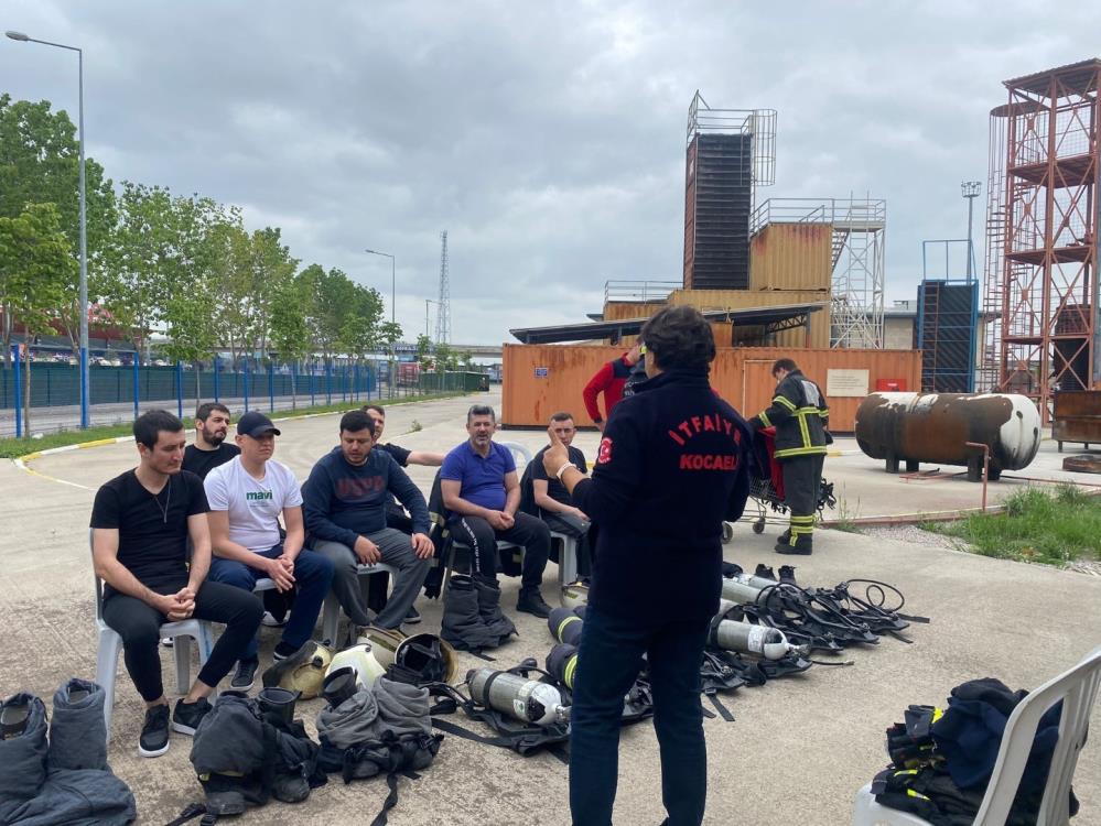 Firma çalışanları eğitim için Kocaeli'ye geldi