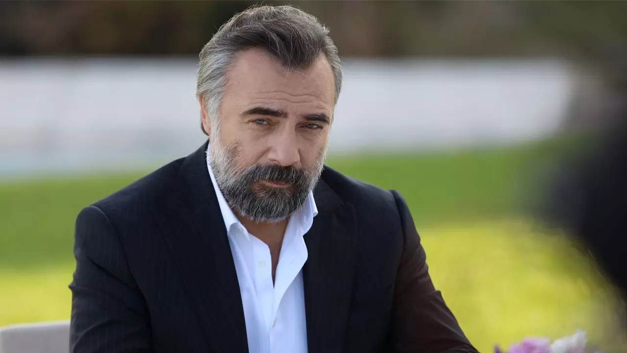 Oktay Kaynarca kimdir?