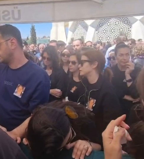 Dün hayatını kaybeden Gülşah Çomoğlu'nun cenazesinde göz yaşları sel oldu!