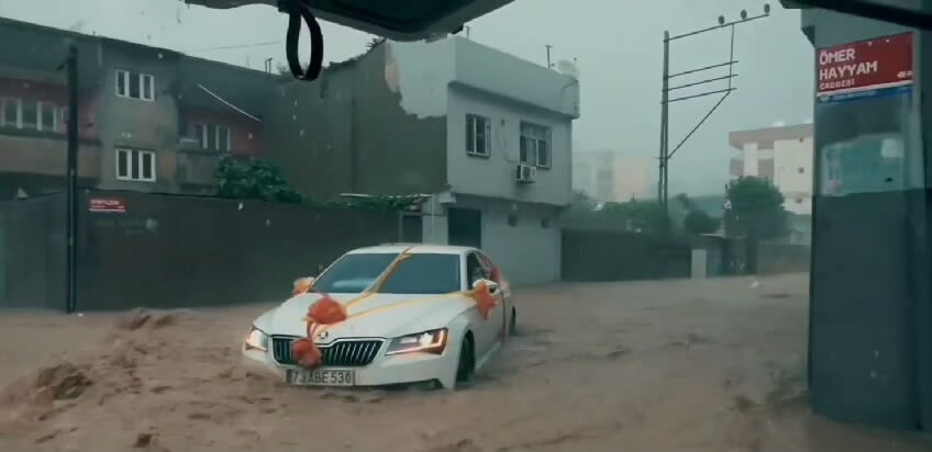 Ekipler hasar tespit çalışmalarına başladı