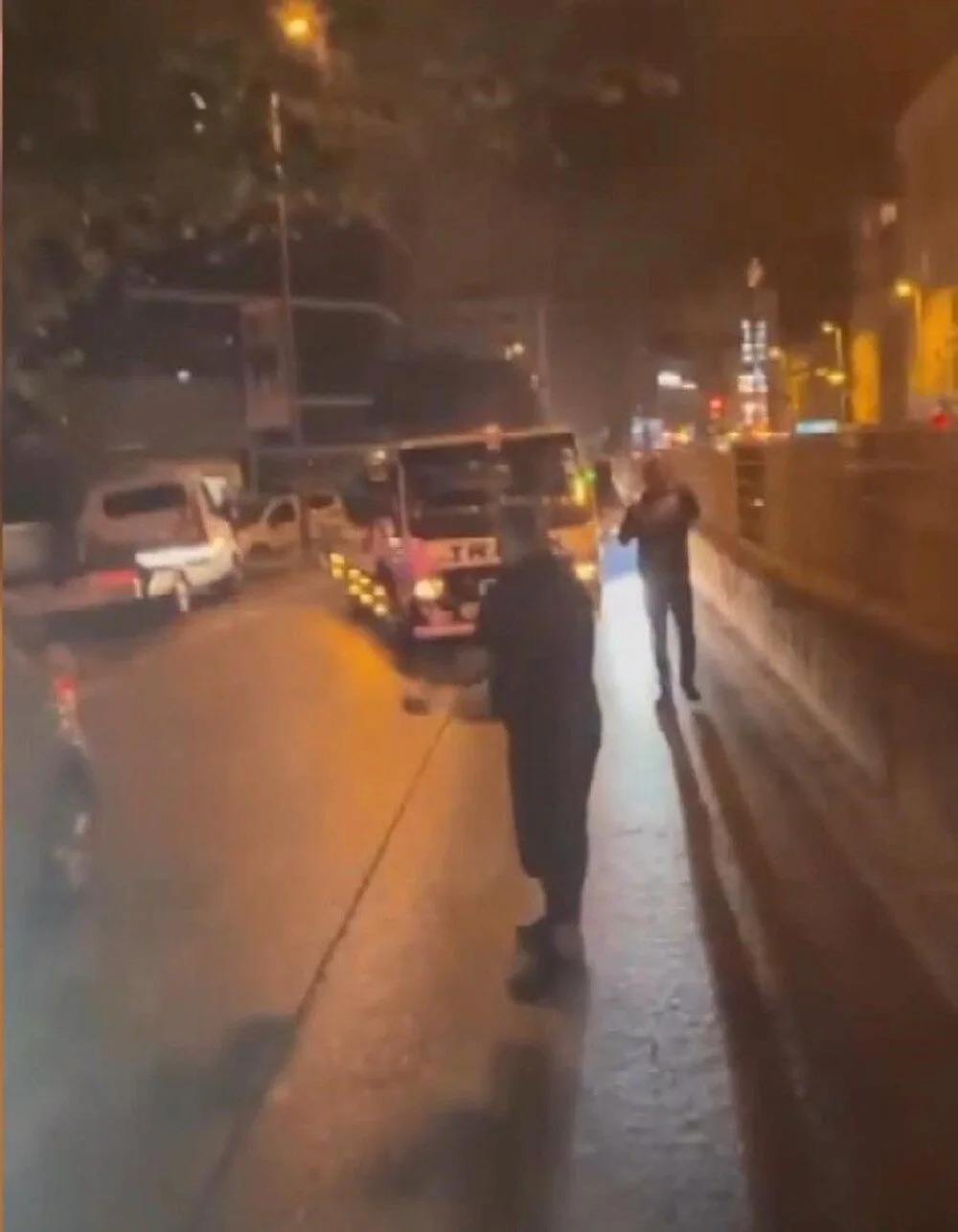 Tv B Kh Af7 U U 7 C0Z6X Gef Q