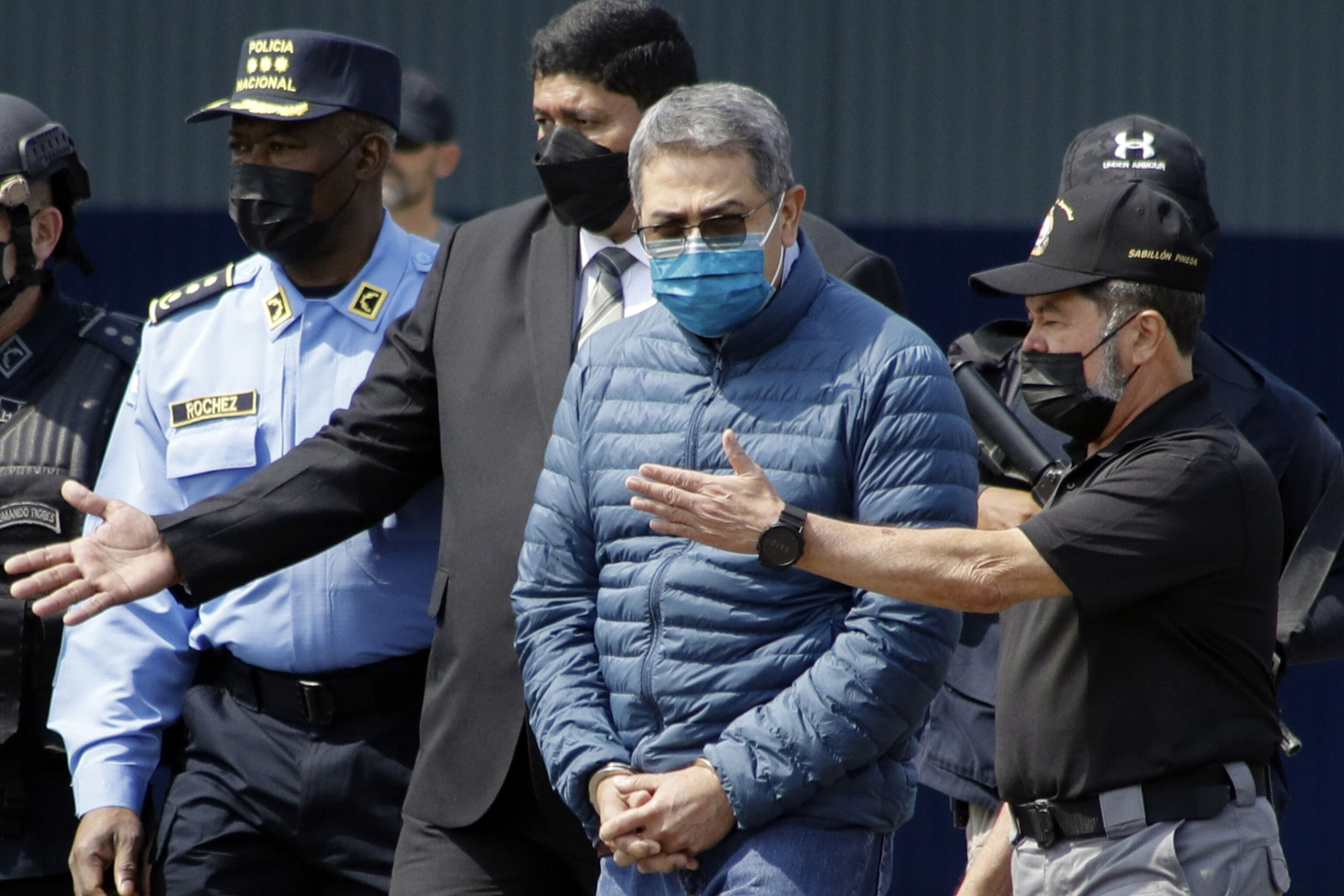 Hernández'in Politik Kariyeri ve Suçlamaları