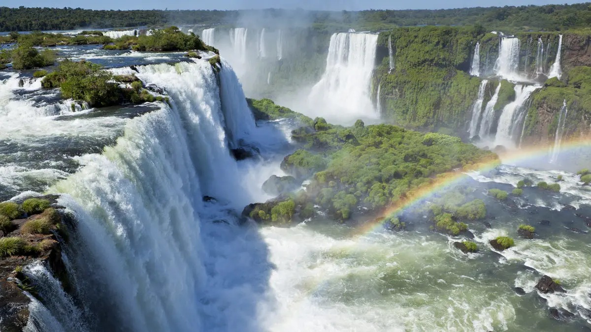 2. Iguazu Şelaleleri (Arjantin/Brezilya)