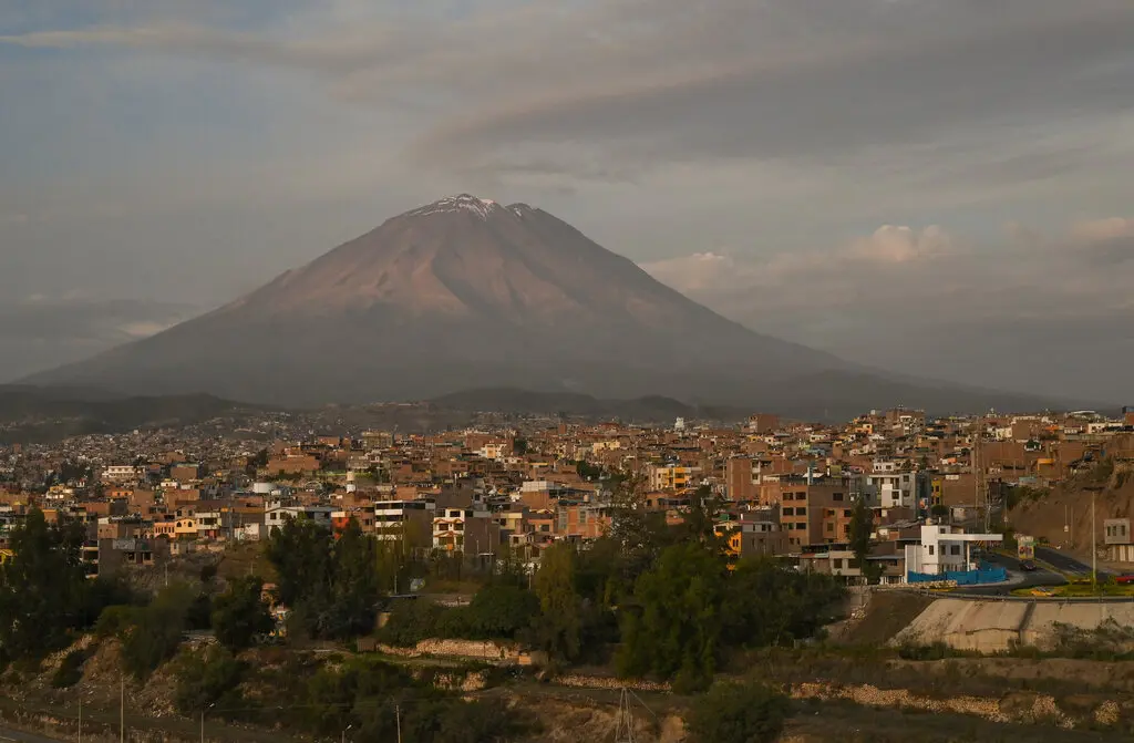 7,2 Büyüklüğündeki deprem Peru'yu sarstı