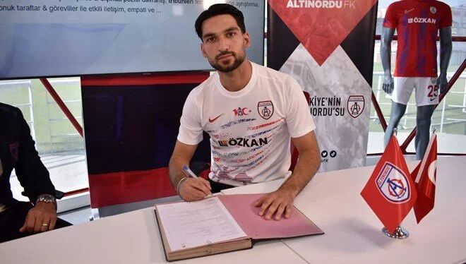 Yusuf Örnek Altınordu'da!