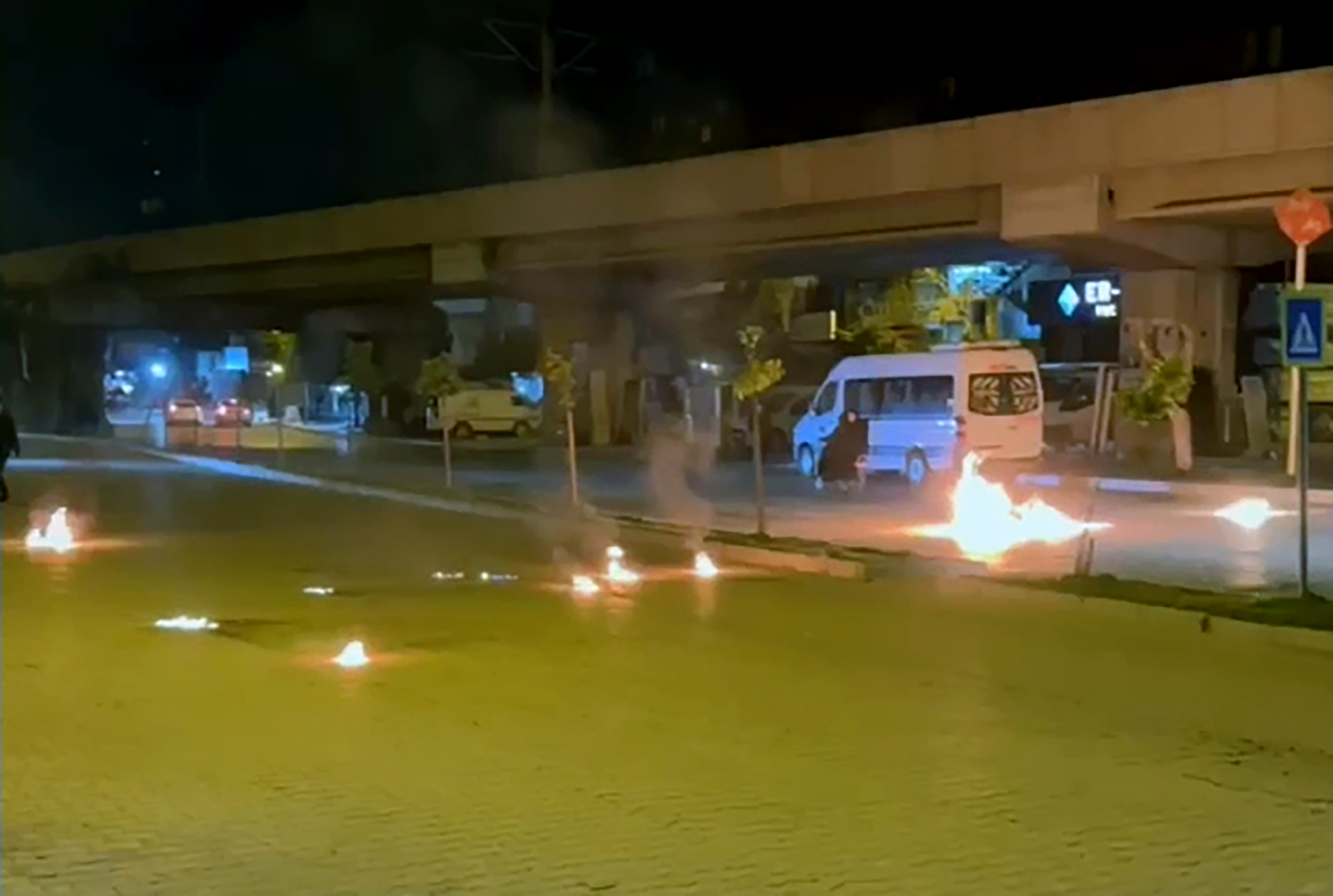 Adana'da PKK eylemleri: 38 şüpheli gözaltına alındı, 15 tutuklandı!