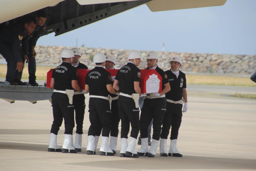 Ordulu polis memuru Cemalcan Ev son yolculuğuna uğurlandı!