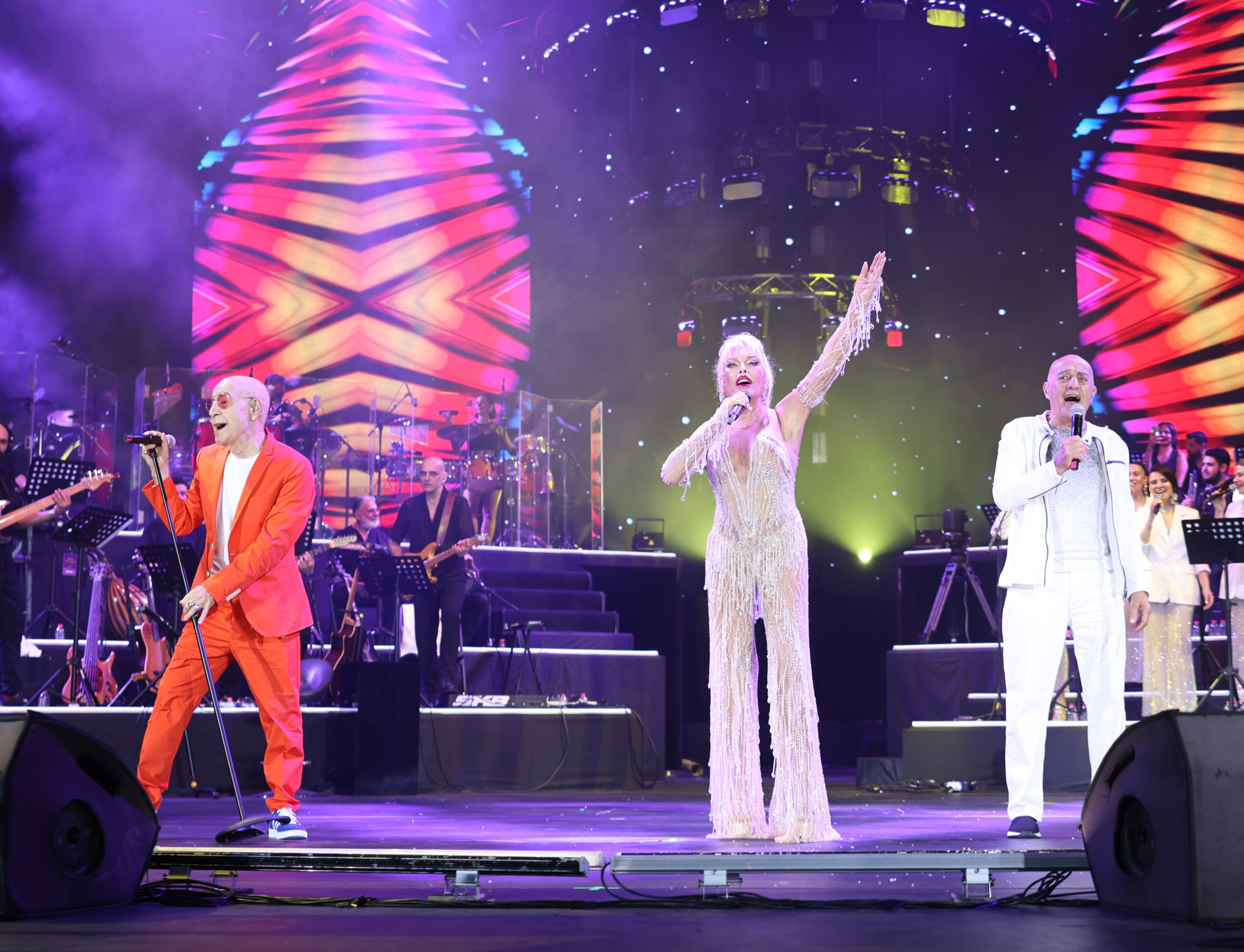 Sahnede Efsaneler Buluştu