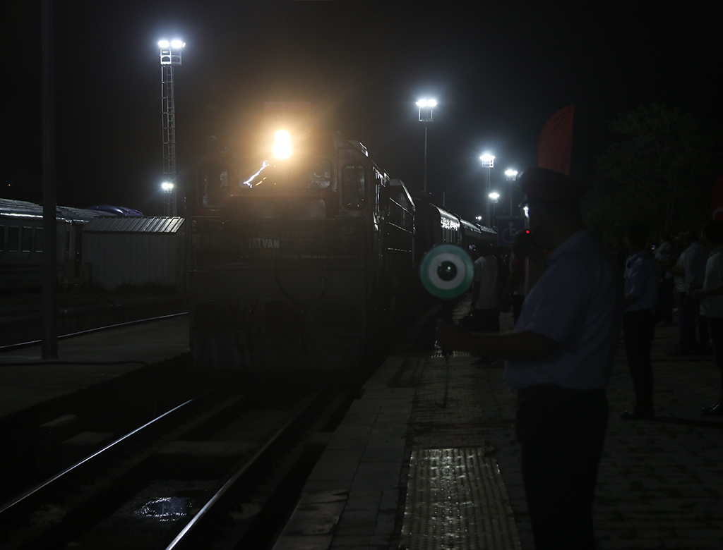 Ankara'dan Yola Çıkan 'Turistik Tatvan Treni' Ilk Seferini Gerçekleştirdi (5)