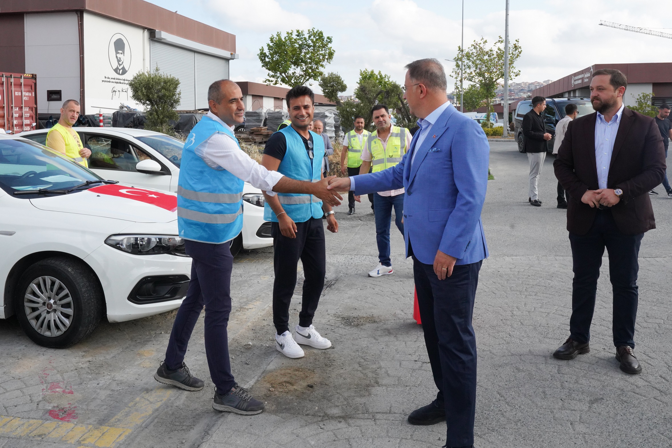 “Dayanışma köprülerini daha da güçlendirerek devam ettiriyoruz”