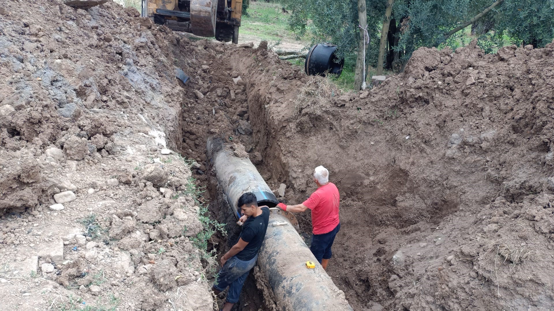 Boruların Patlaması, Çiftçiyi Susuz Bıraktı (2)