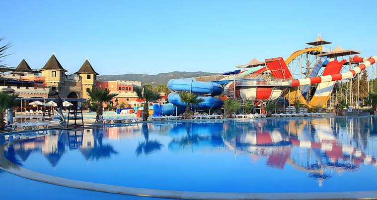 Çeşme Aquapark