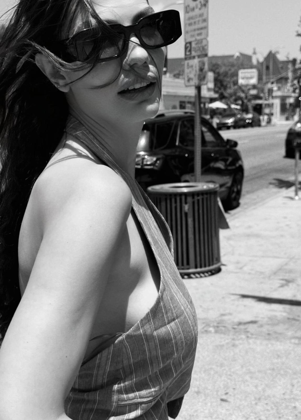 Birçok ünlü isim gibi yurt dışını tercih eden Özdemir, tatil için Los Angeles'a gitti.