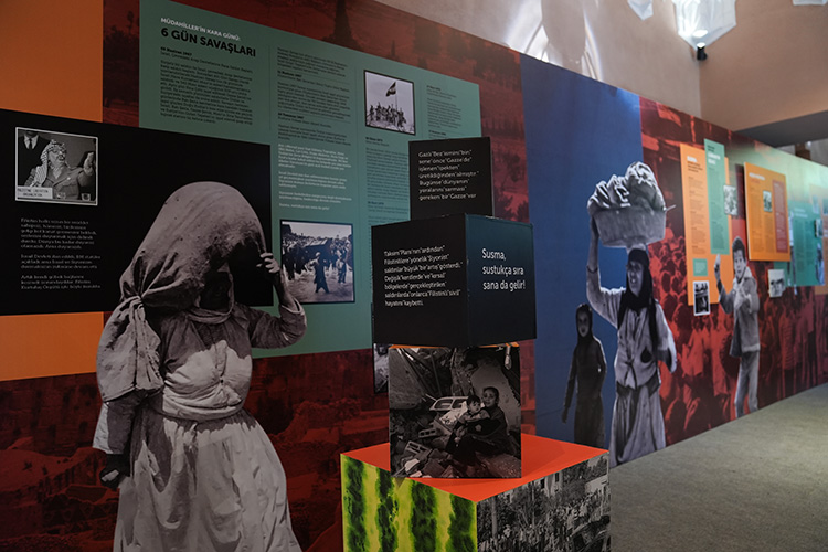 Filistin Saldırılarına Karşı Görsel Sanat Eserleri Sergisi Kubbe Filistin Zaman Tüneli Antalyada Açıldı Gf