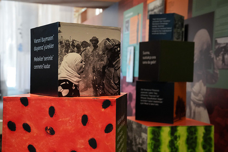 Filistin Saldırılarına Karşı Görsel Sanat Eserleri Sergisi Kubbe Filistin Zaman Tüneli Antalyada Açıldı Sfa