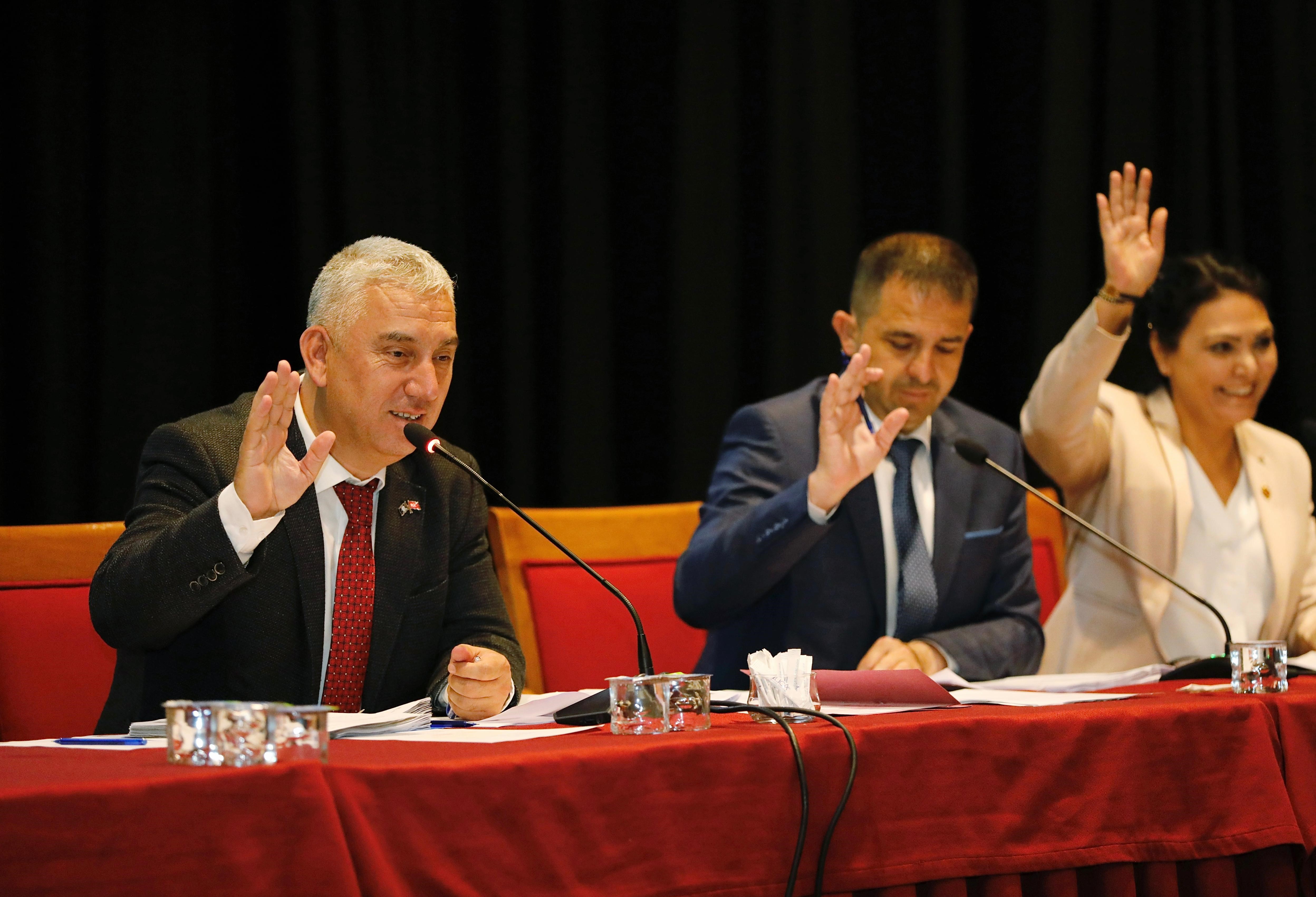 BERGAMA BELEDİYESİ’NİN SODEMSEN’E ÜYE OLMASI PLAN VE BÜTÇE KOMİSYONU’NA HAVALE EDİLDİ