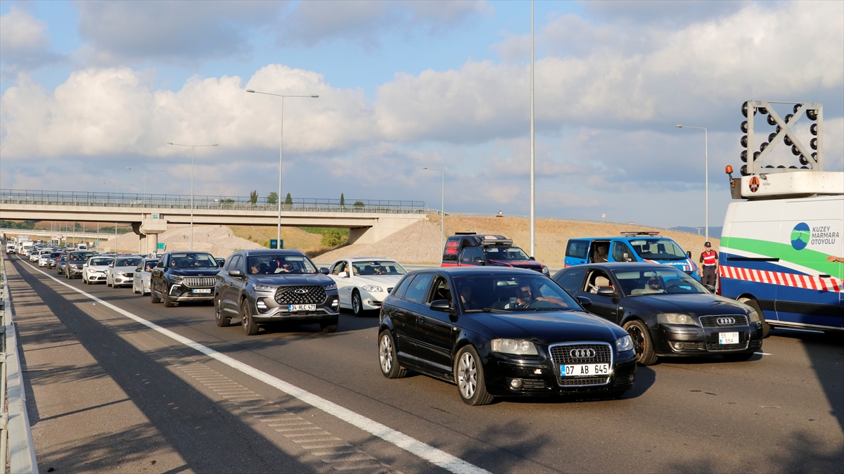 Kuzey Marmara Otoyolu'nda Feci Kaza, 7 Kişi Yaralandı (5)