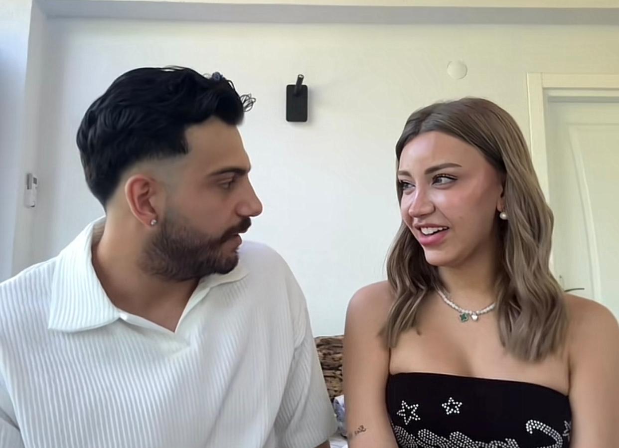 Mika Raun Sevgilisinin Yuzunu Ilk Kez Gosterdi Hayranlari Tedirgin Oldu1