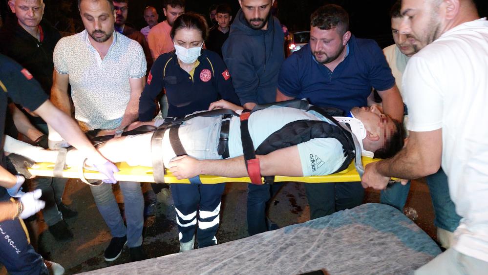 Yaralılar, ambulanslarla Samsun Eğitim ve Araştırma Hastanesine kaldırılarak tedavi altına alındı. Onur Soylu'nun hayati tehlikesinin bulunduğu öğrenildi. 