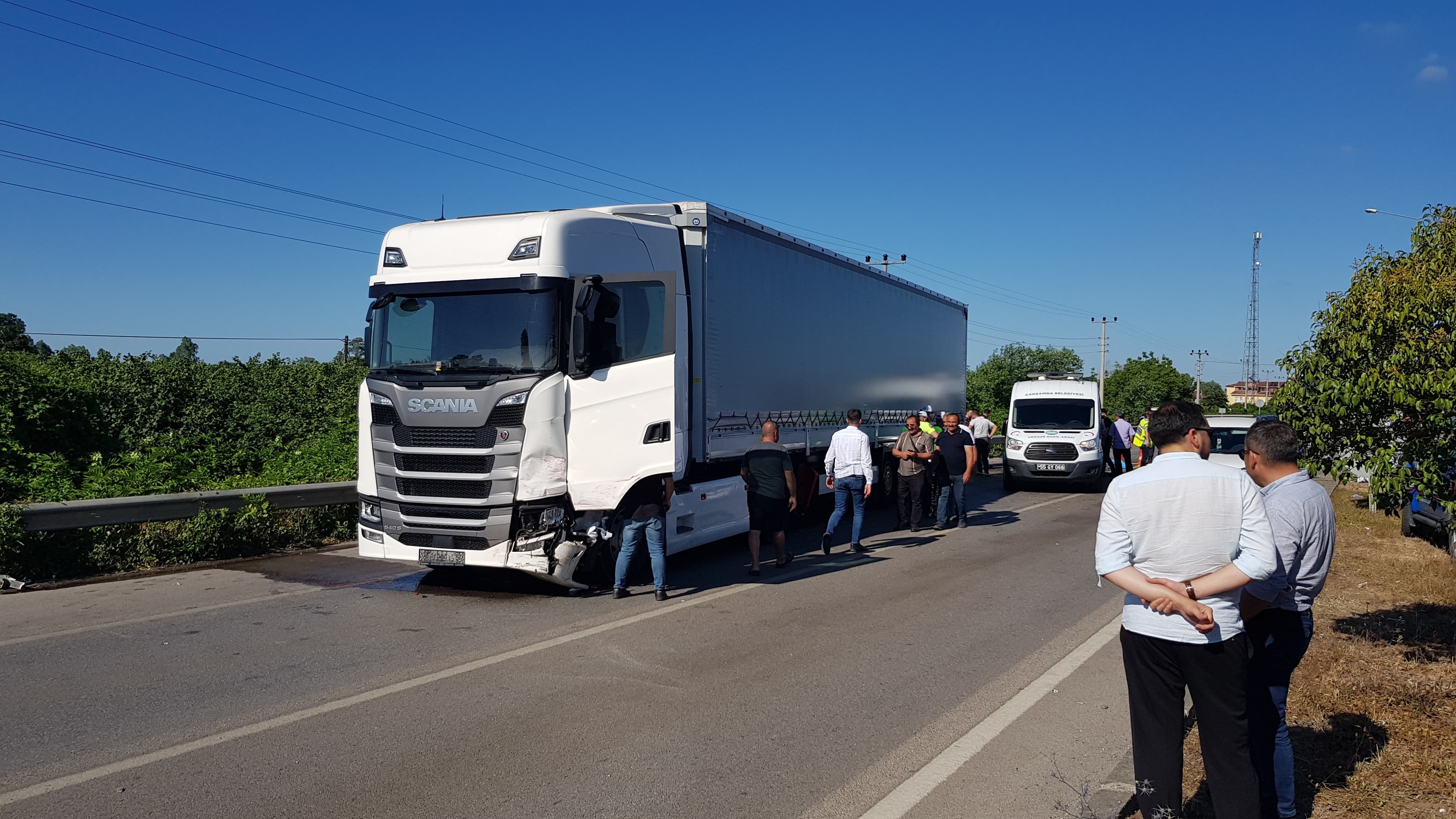 Samsun'da Zincirleme Trafik Kazası 1 Ölü, 2 Ağır Yaralı (6)