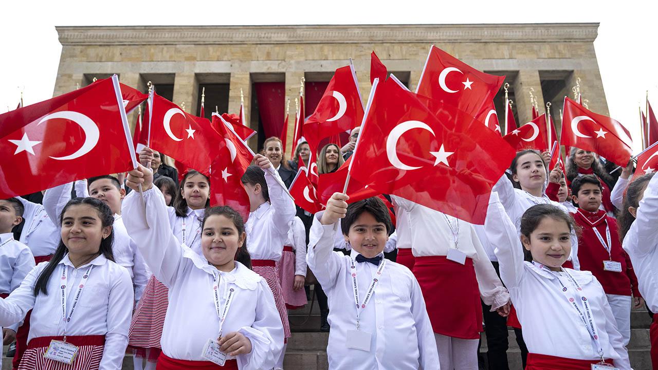 23 NİSAN ULUSAL EGEMENLİK VE ÇOCUK BAYRAMI