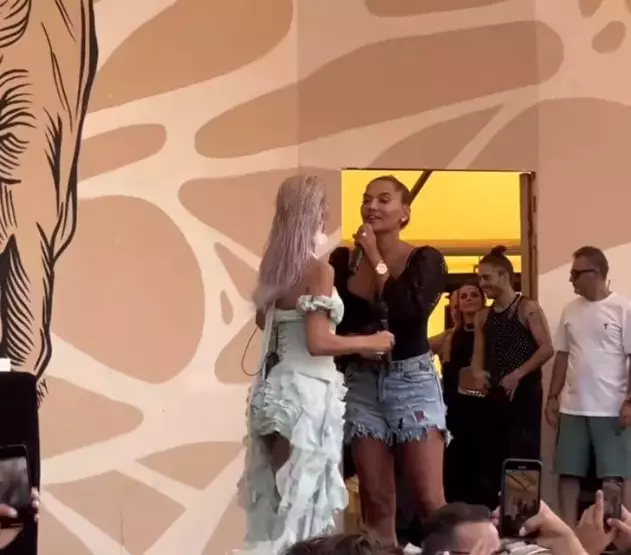 669D57799B4F9A9030608557