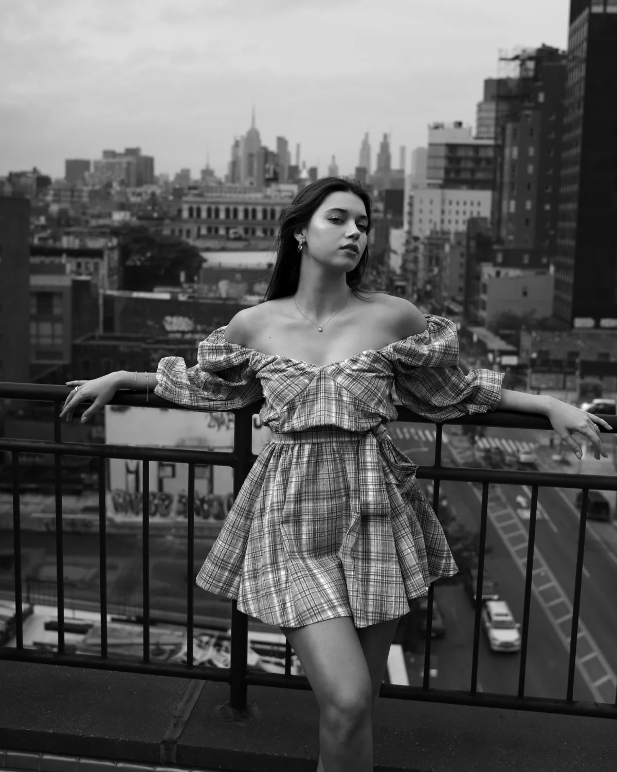 "Masa örtüsü gibi" yorumları yağdı