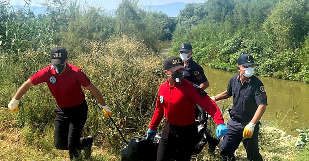 Su altı arama ekiplerinin de katıldığı çalışmalar sonuç verdi. Yatkın'ın suda sürüklenen cansız bedeni yaklaşık 15 kilometre uzaklıkta Akçakaya Mahallesi altlarında bulundu.