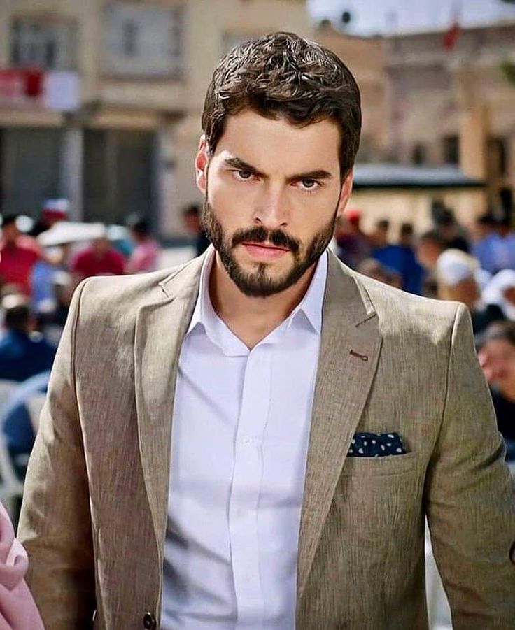 Akın Akınözü Öne Çıkanlar