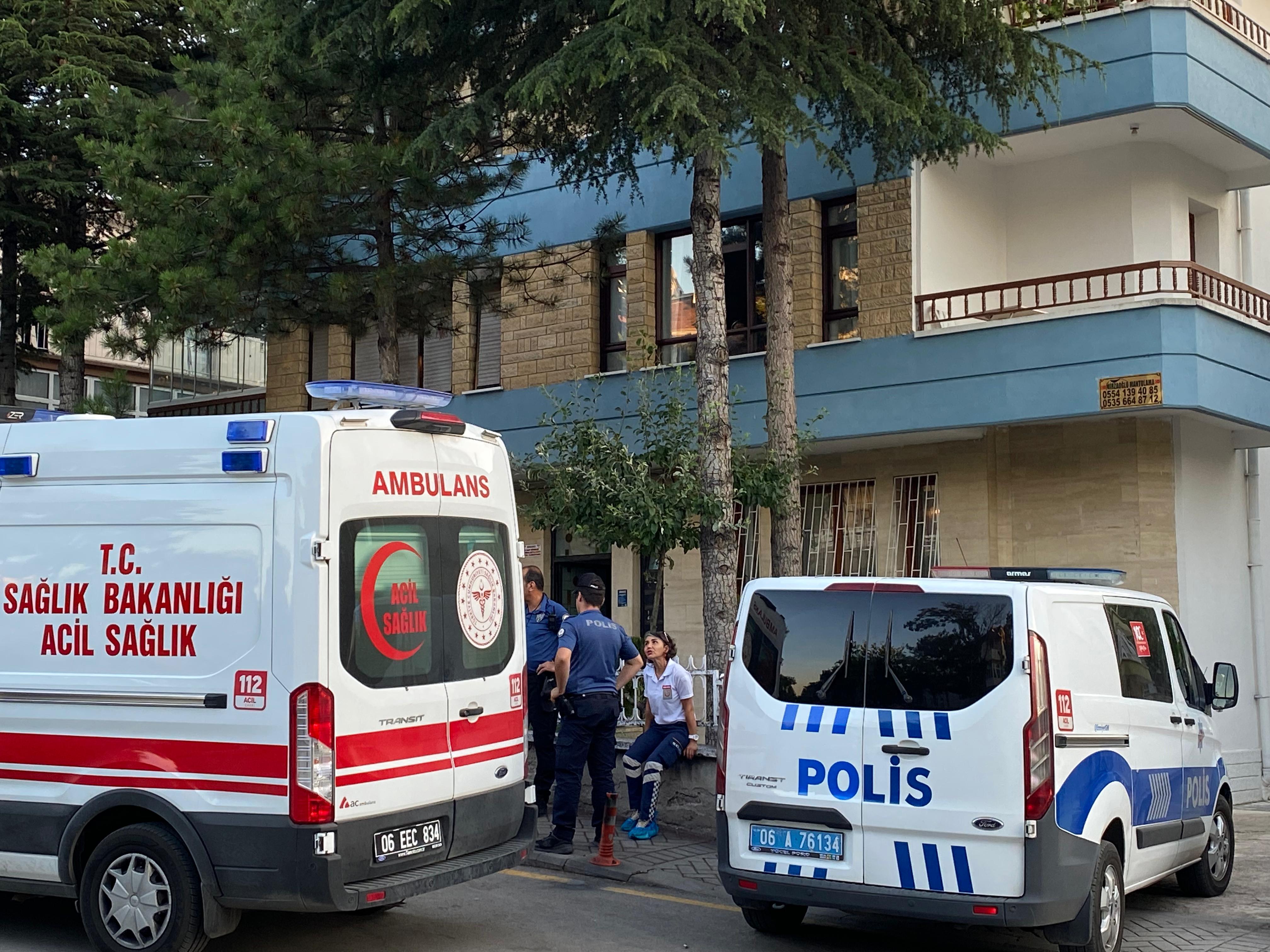 Ankara'da Baba Cinneti, 2 Çocuğunu Öldürdü! (2)