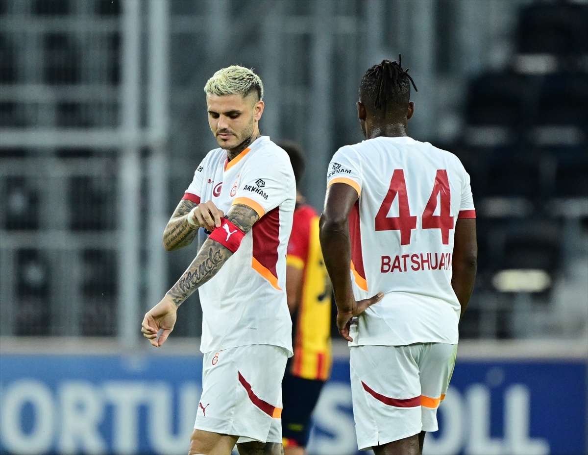 Galatasaray Hazırlık Maçında Lecce'yi 2 1 Mağlup Etti (3)