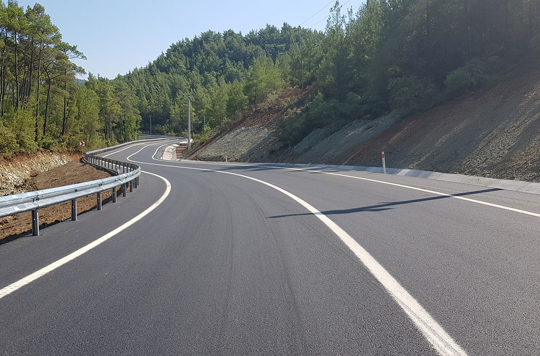 İzmir - Marmaris arası kaç saat sürüyor?