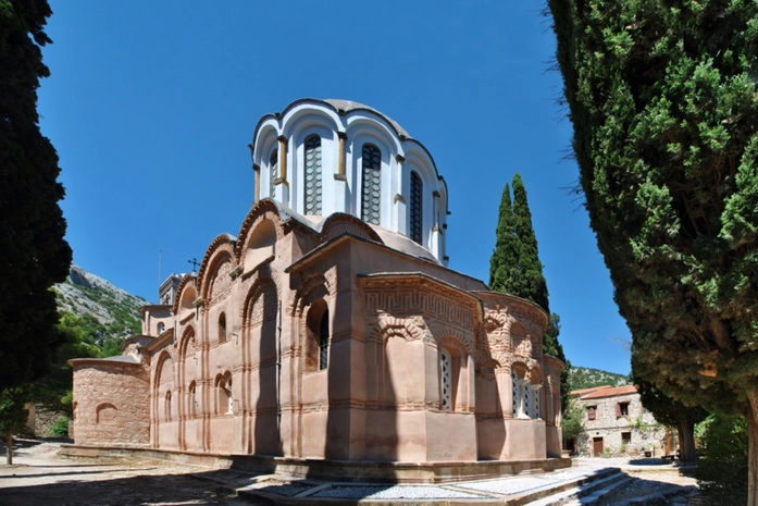 Sakız Adası Manastır