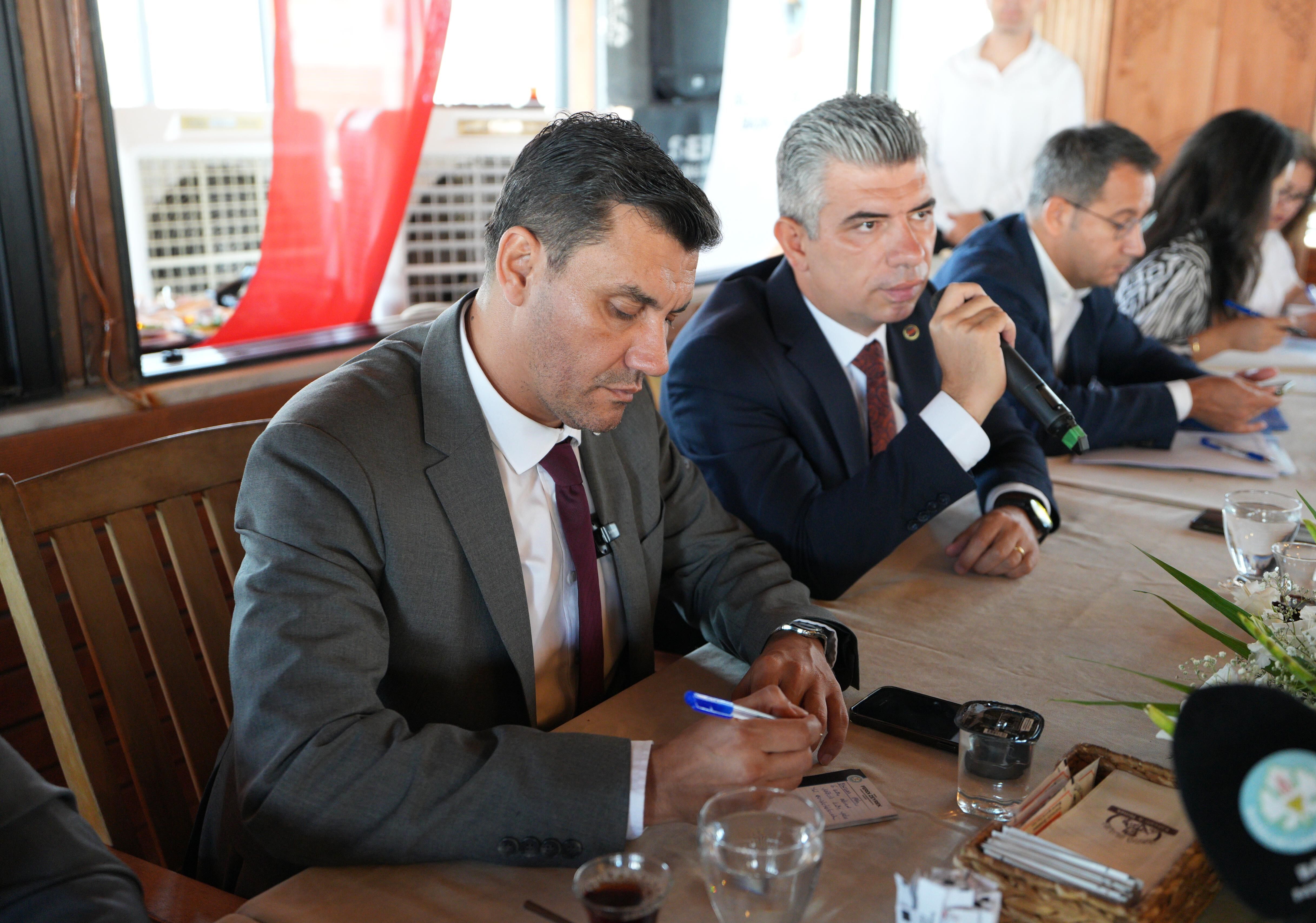 “Aslında cezalandırılan bizler değiliz, cezalandırılan halkımızdır”