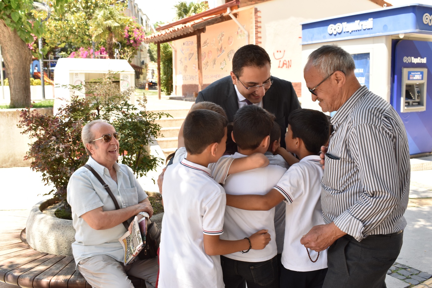 Eğitimcilerden ve velilerden Balçova Belediyesi Başkanı Onur Yiğit'e teşekkür