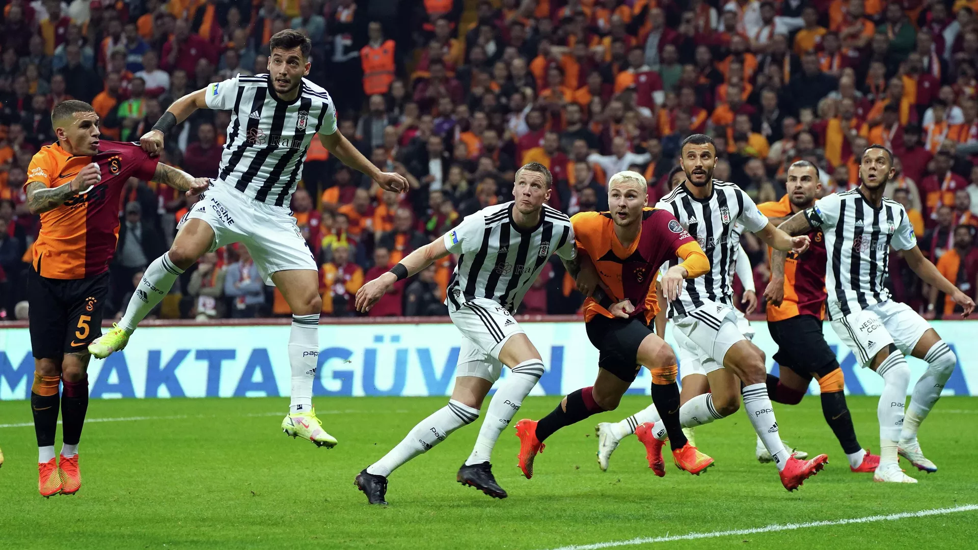 Galatasaray Beşiktaş-1