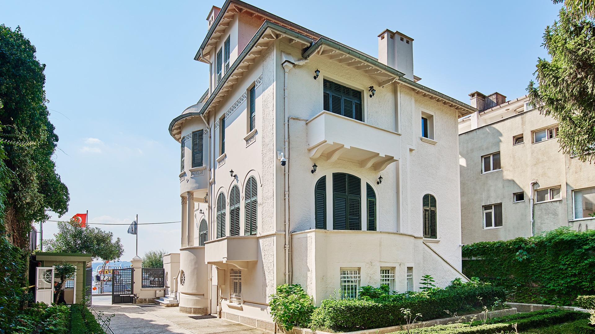 Koc Ailesi Serveti 4